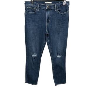 LEVI’S Jeans Womens Size 33 Blue Slimming Skinny Distressed Raw Hem